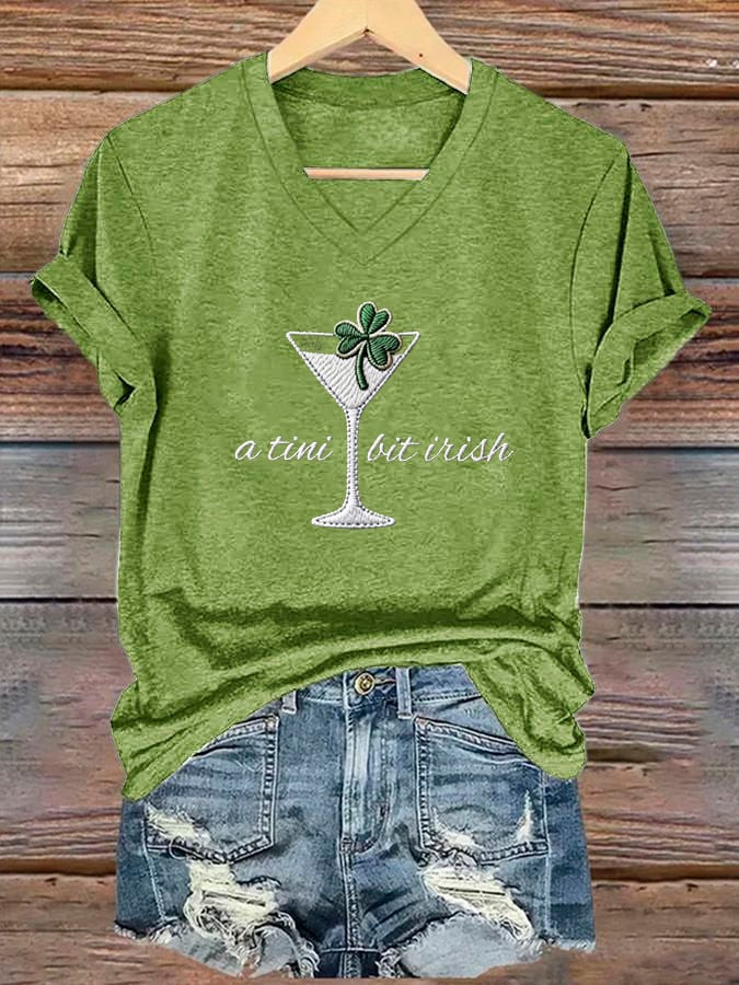 A Tini Bit Irish T-Shirt Forever Irish Ladies St Patricks Day T-Shirts Cute St Patrick's Day Gifts