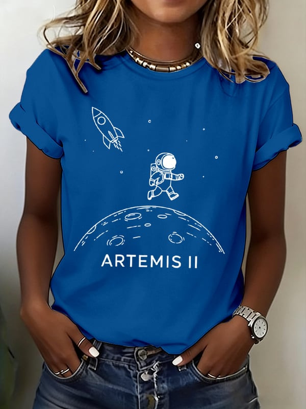 Artemis II T-Shirt Mission To The Moon Clothing Gift For Science Teacher - Tradiviet