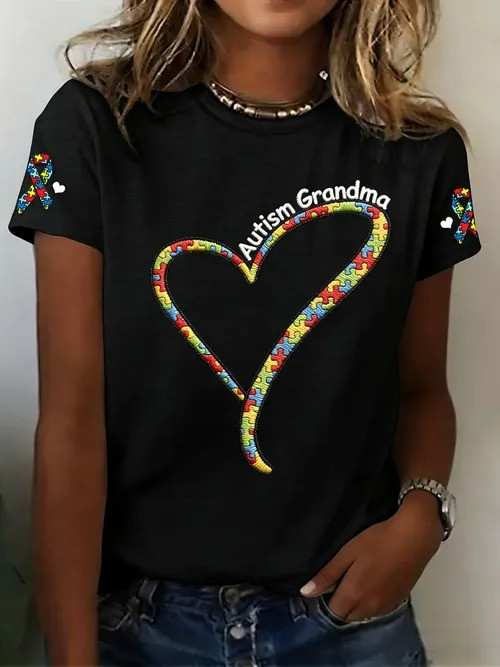 Autism Grandma T-Shirt Puzzle Piece Heart Autism Awareness Apparel Gift For Grandma - Tradiviet - Image 2