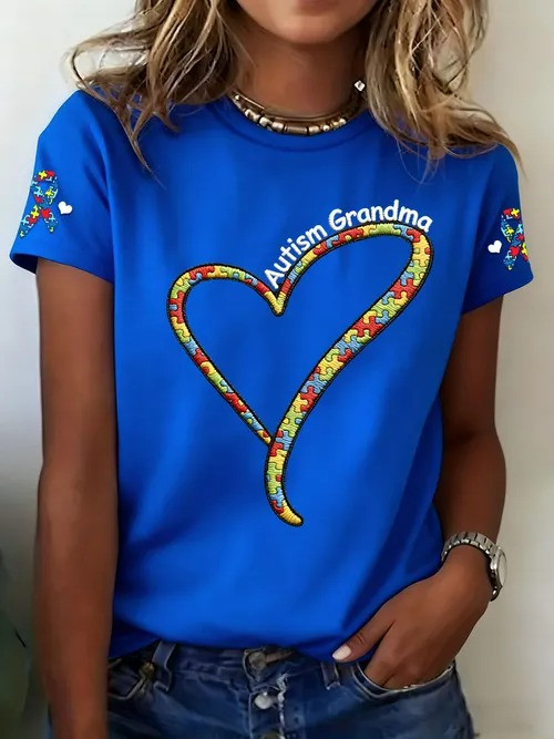 Autism Grandma T-Shirt Puzzle Piece Heart Autism Awareness Apparel Gift For Grandma - Tradiviet