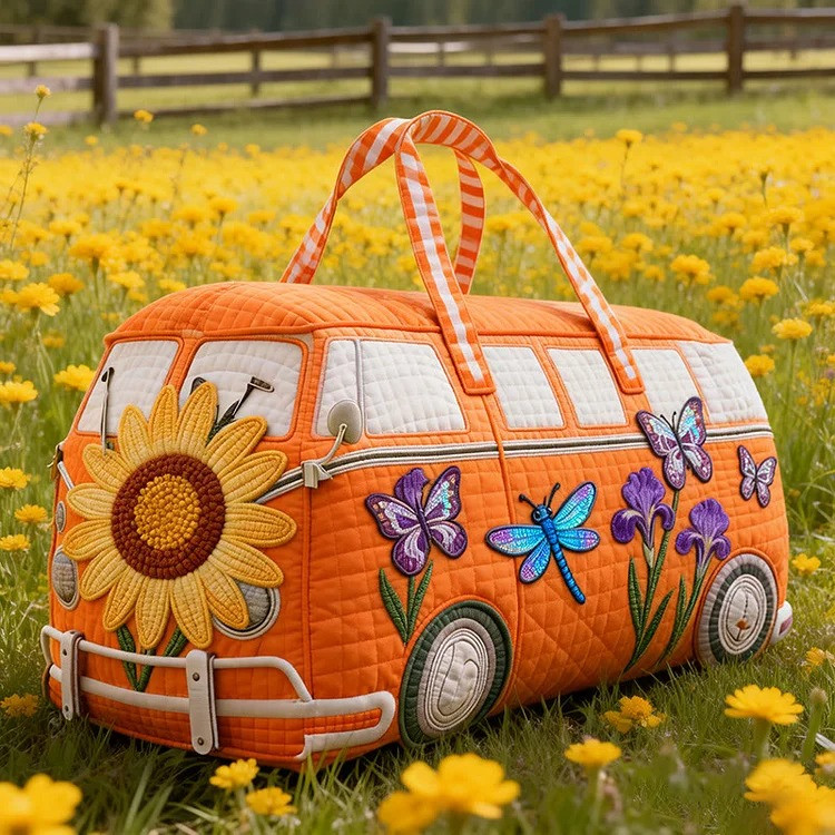 Floral And Butterfly Art Quilted Duffle Bag Vintage Art Shape Bag Gift For Mom - Tradiviet