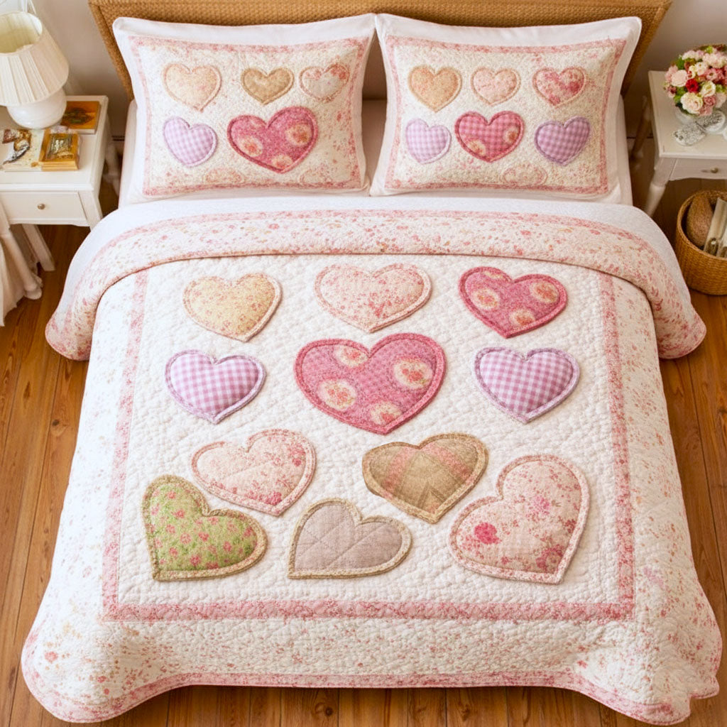 Loving Hearts Quilted Bedding Set Holiday Room Decor Loving Hearts Gift For Valentine's Day - Tradiviet