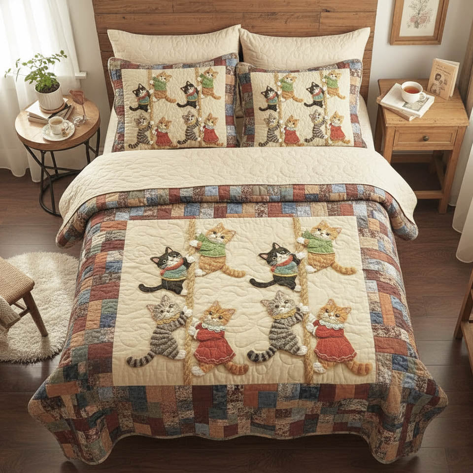 Playful Kittens Quilted Bedding Set Holiday Home Decor Ideas Mother's Day Gift Ideas - Tradiviet