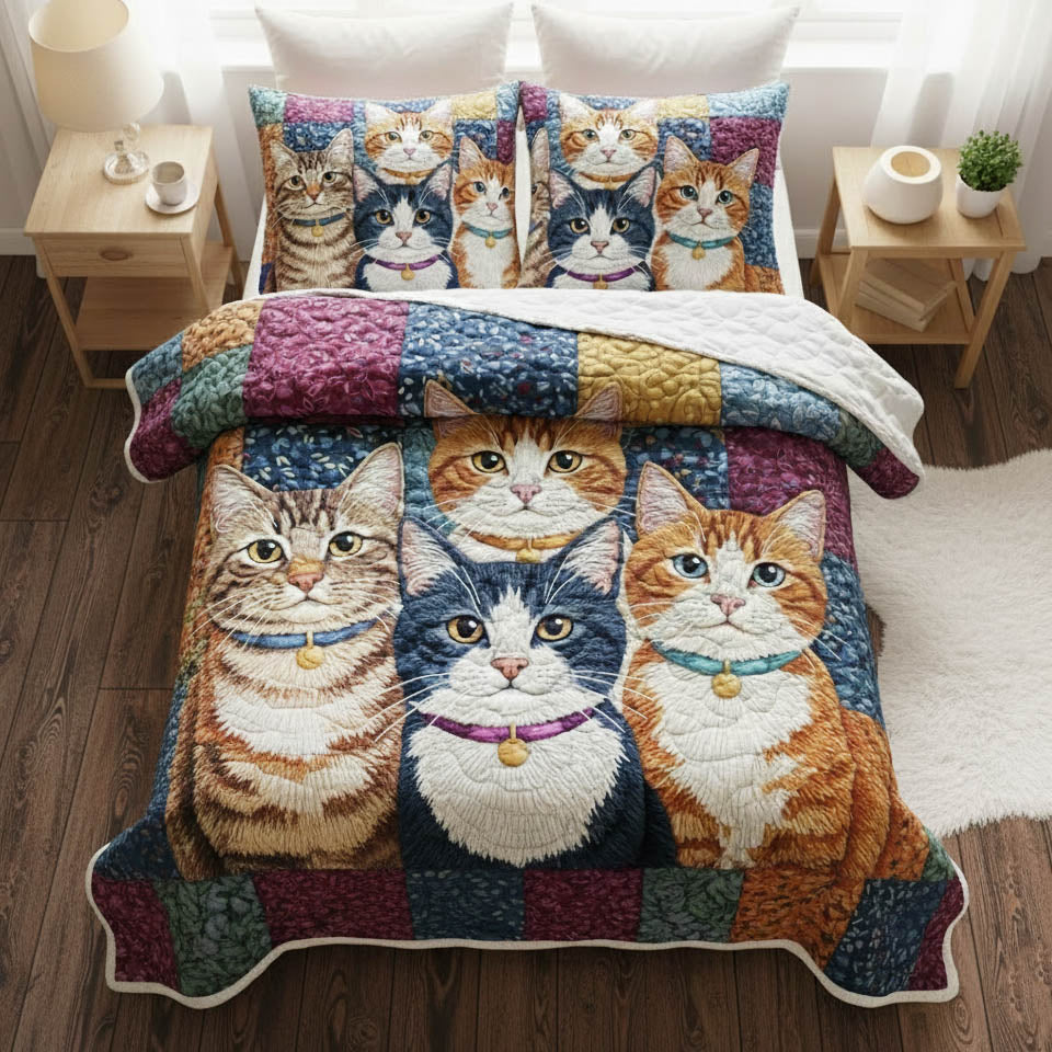 Playful Kittens Quilted Bedding Set Holiday Home Decor Mothers Day Ideas - Tradiviet