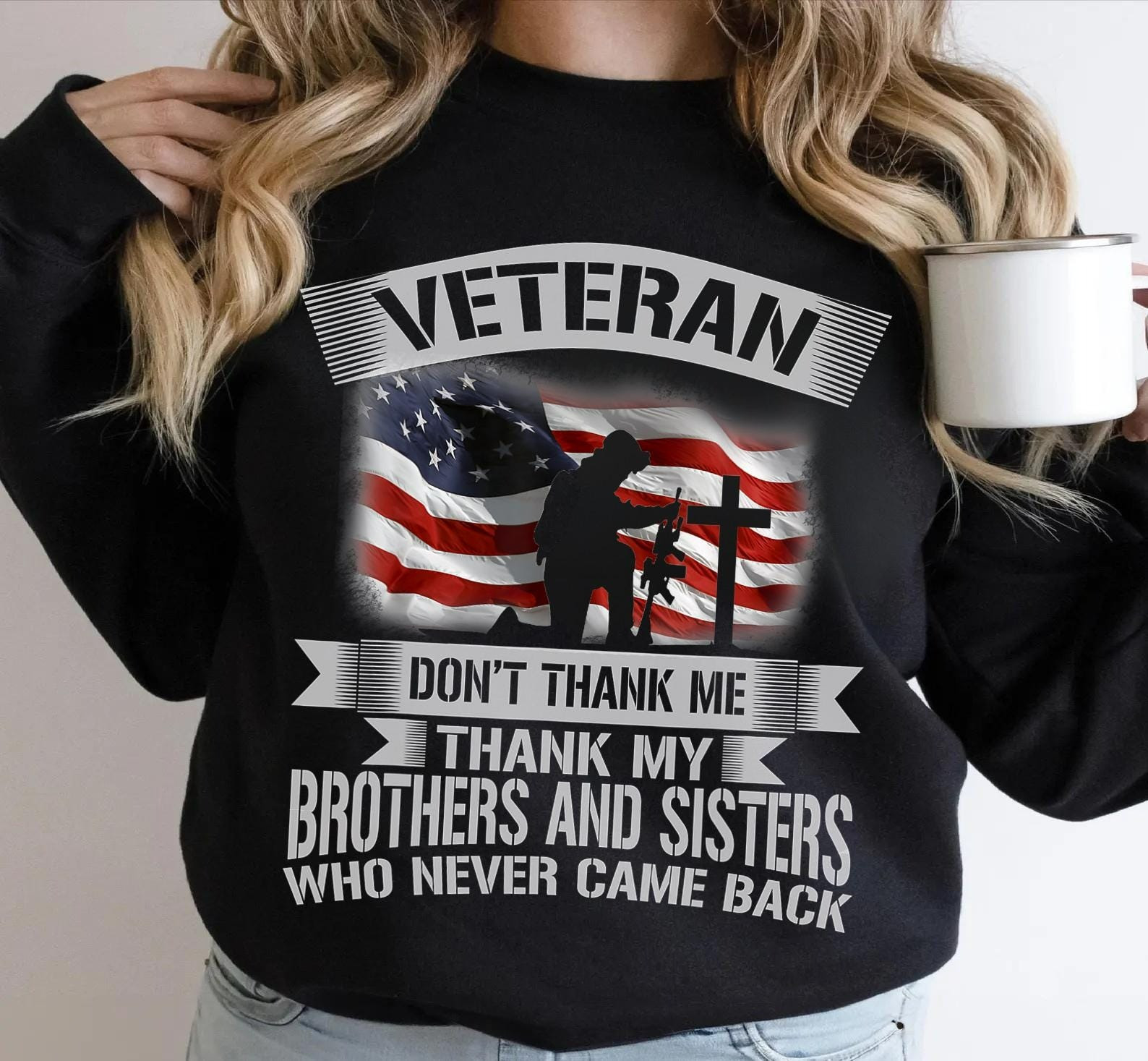 Veteran Don't Thank Me Veterans Day Sweatshirt - Tradiviet