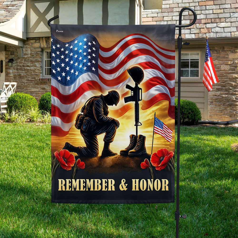 Veterans Day Flag Memorial Day Remember Honor Kneeling Soldier American Flag Gifts For Men - Tradiviet