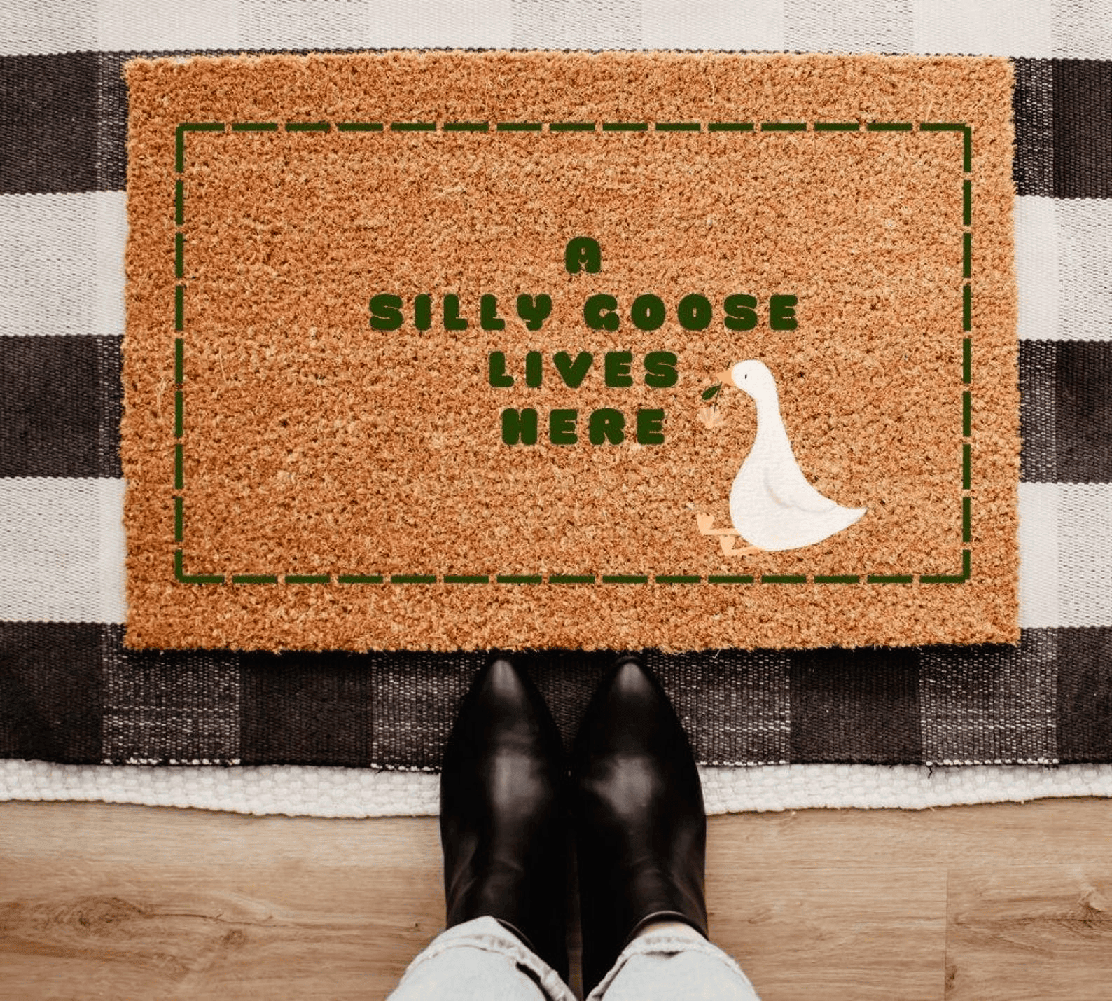 A Silly Goose Lives Here Doormat Funny Welcome Mat Great Housewarming Gifts