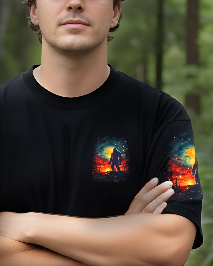 Bigfoot And Into The Forest I Go T-Shirt To Lose My Mind And Find My Soul Bigfoot Themed Gifts - Image 2