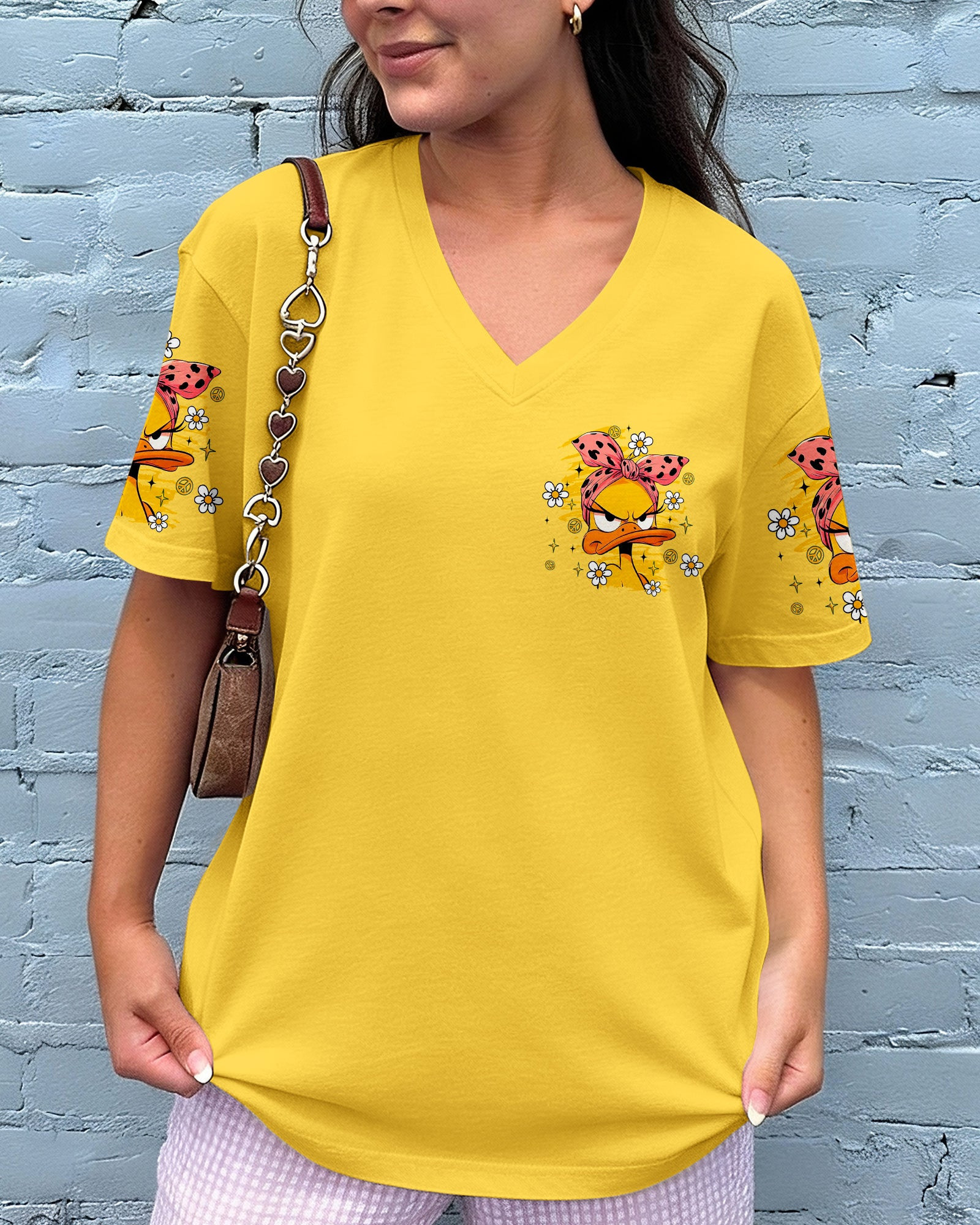 Duck Apparently I Have An Attitude V-Neck Shirt Funny Duck Daisy Flower Merch Gift For Animal Lover
