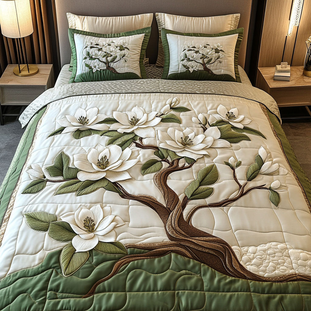 Elegant White Magnolia Quilted Bedding Set Unique Bed Sheet Set Sentimental Gifts For Mom