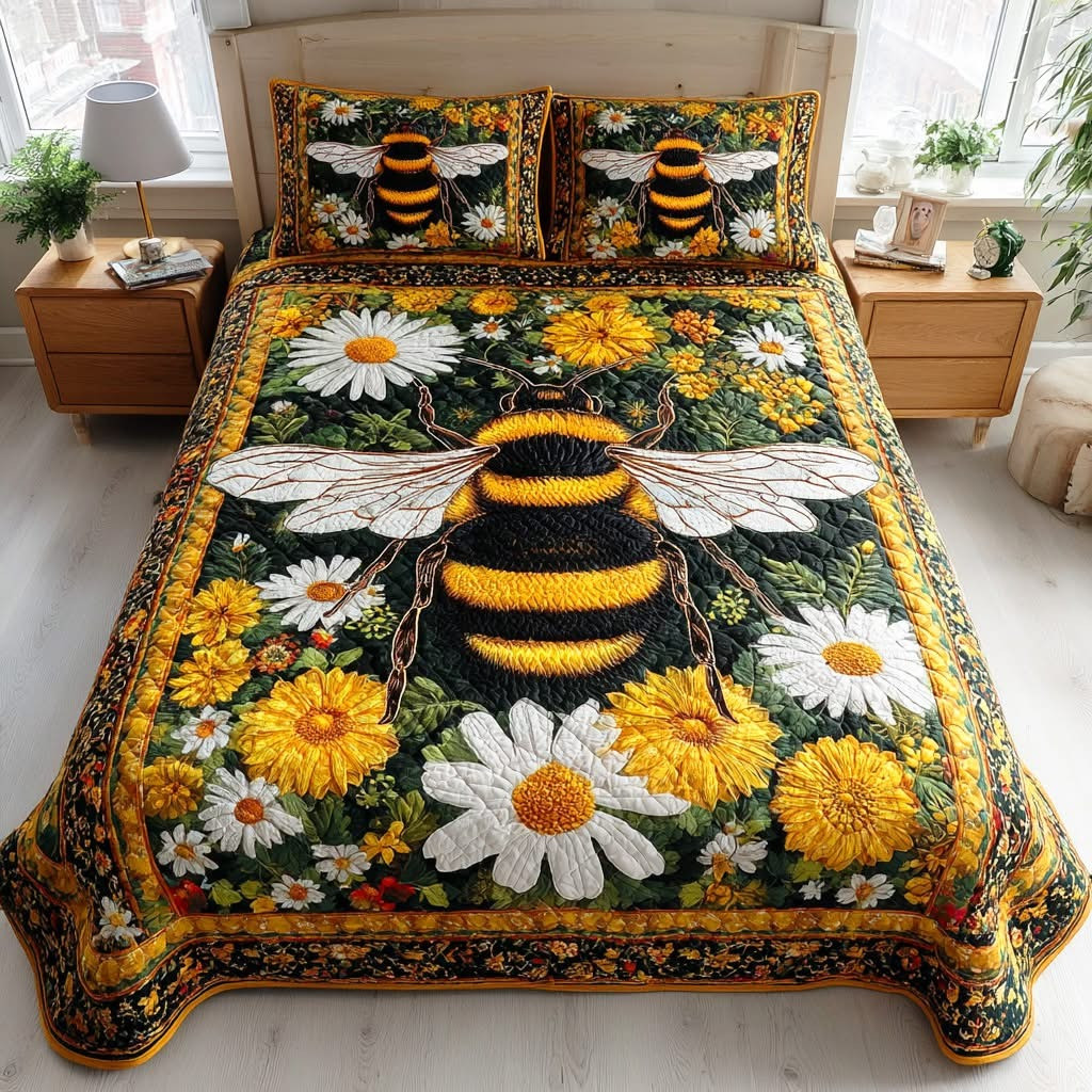 Golden Hive Quilted Bedding Set Cute Christmas Gifts Ideas For Bee Owners