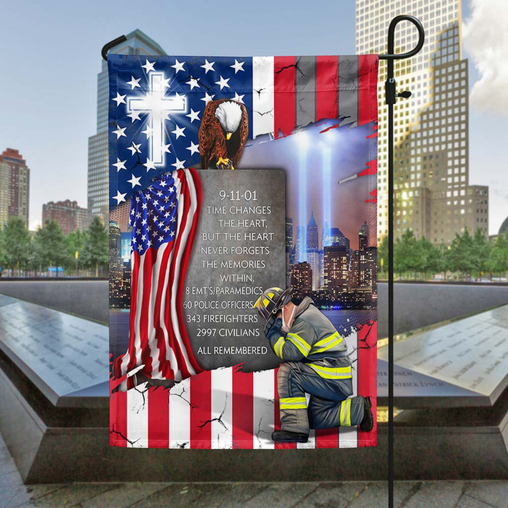 911 Patriot Flag Time Changes The Heart But The Heart Never Forgets Flag Gift Ideas